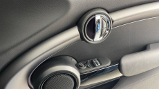 MINI Hatchback 2.0 Cooper S Exclusive 3dr Auto Petrol Hatchback